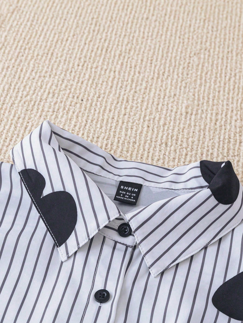 Camisa Listrada Com Flores