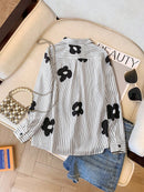 Camisa Listrada Com Flores