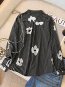 Camisa Listrada Com Flores